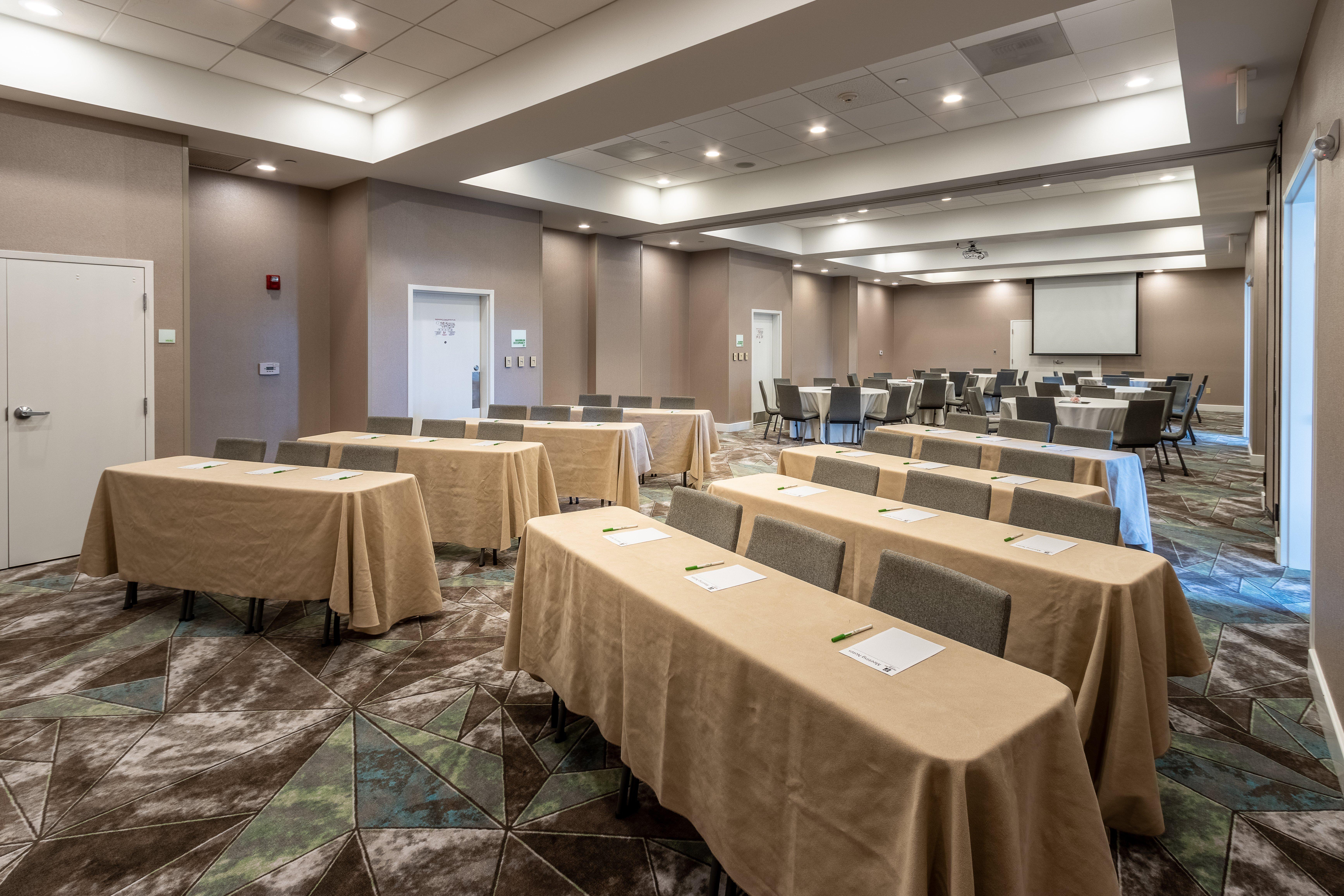 Holiday Inn Hotel & Suites Memphis-Wolfchase Galleria By Ihg Εξωτερικό φωτογραφία