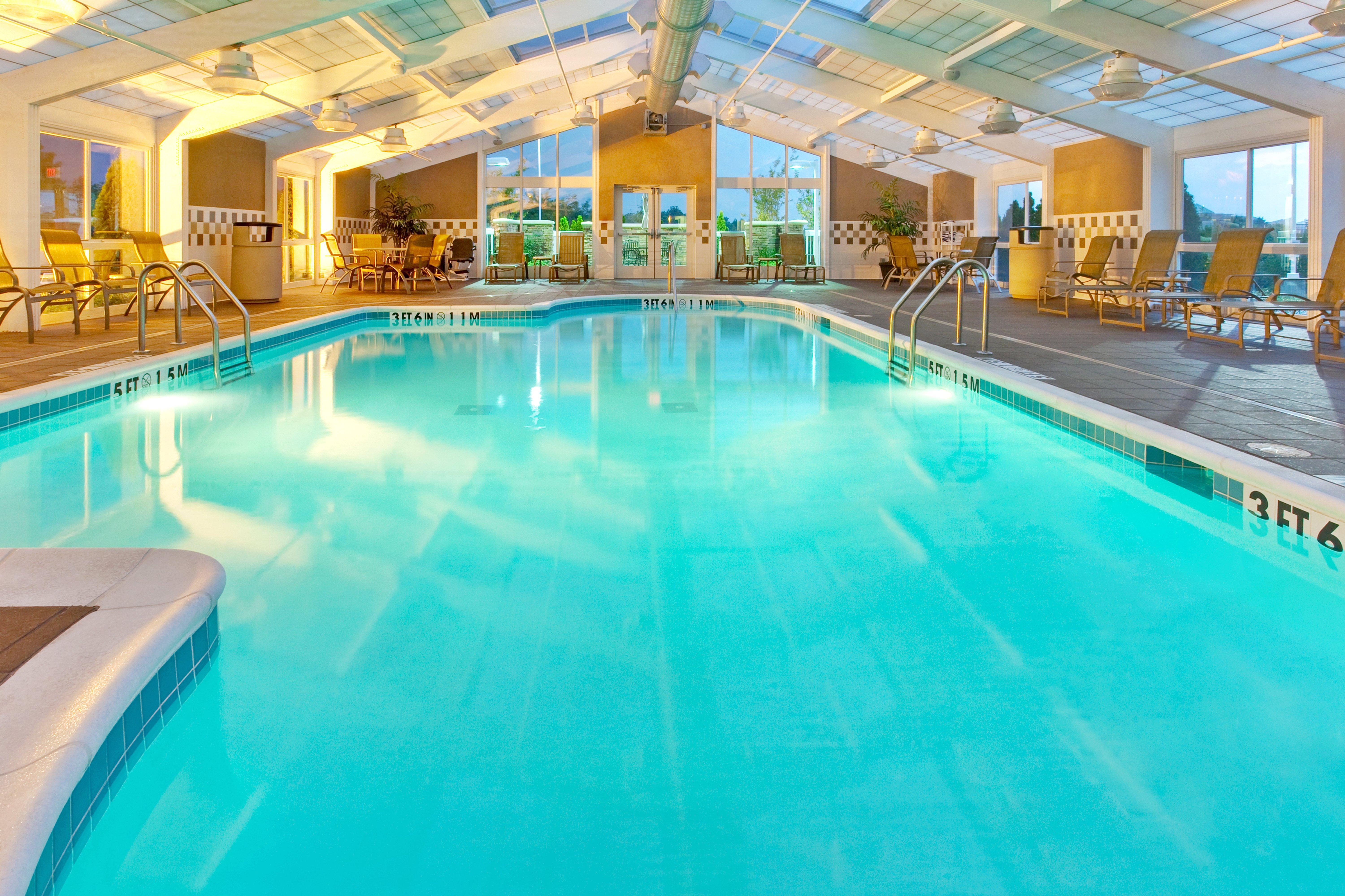 Holiday Inn Hotel & Suites Memphis-Wolfchase Galleria By Ihg Εξωτερικό φωτογραφία