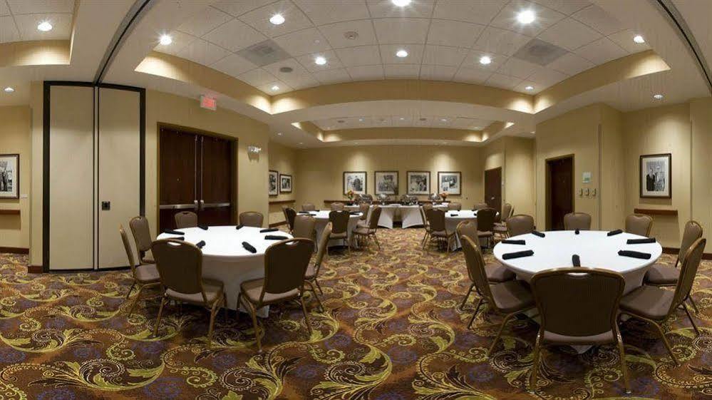 Holiday Inn Hotel & Suites Memphis-Wolfchase Galleria By Ihg Εξωτερικό φωτογραφία